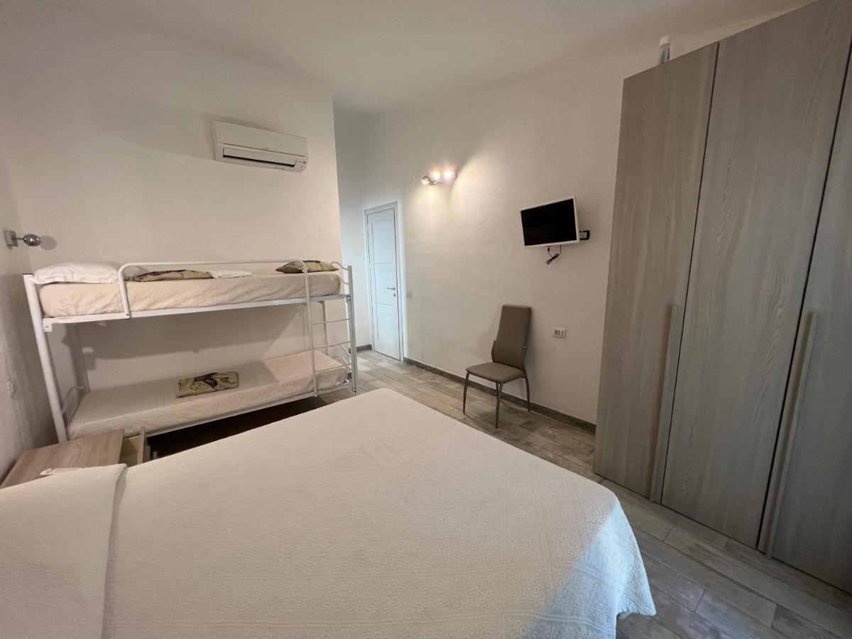 Hotel in campagna da Nino Olbia Esterno foto