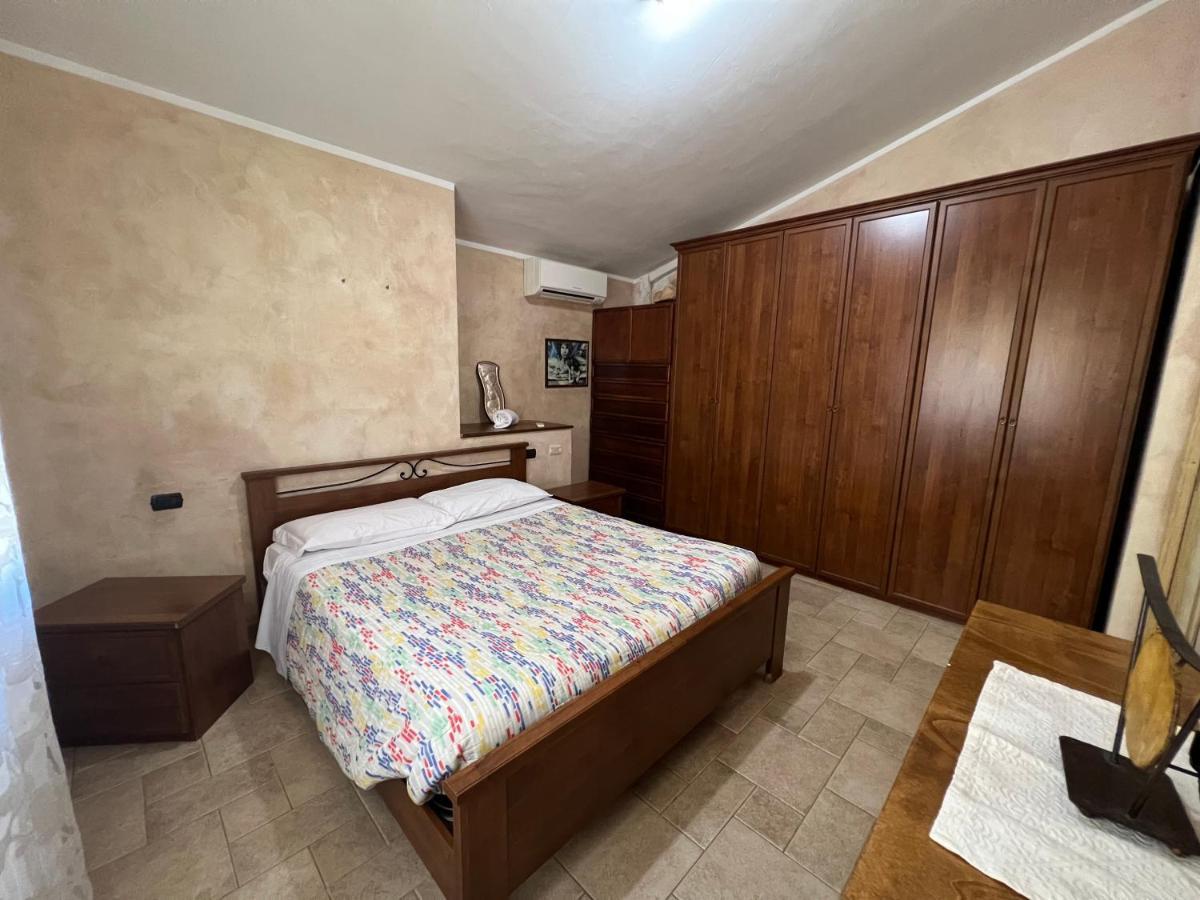 Hotel in campagna da Nino Olbia Esterno foto