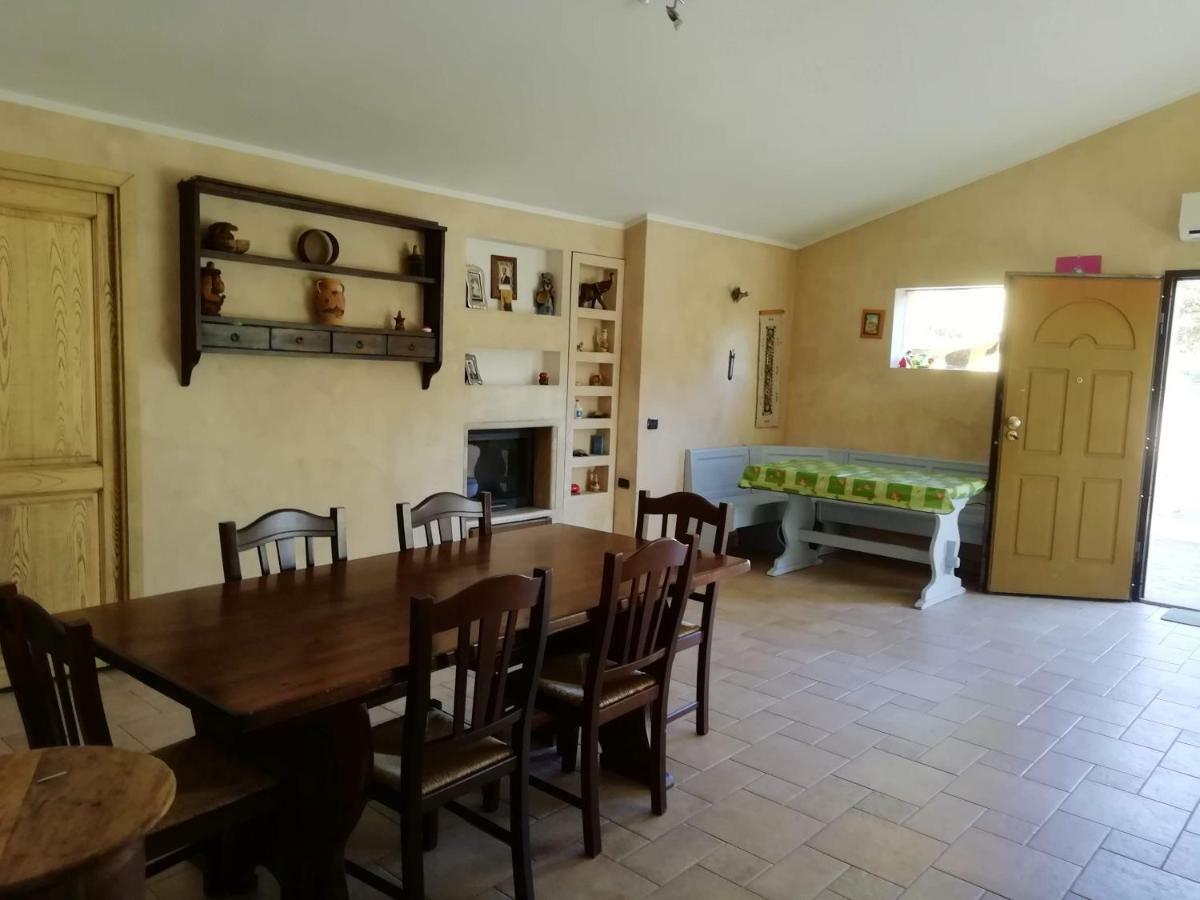 Hotel in campagna da Nino Olbia Esterno foto